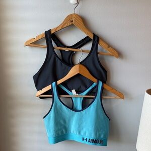 Under‎ Armour Black and Blue Sports Bra Bundle